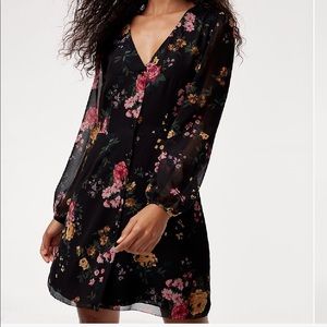 Aritzia Wilfred Nazaire Black floral print dress
